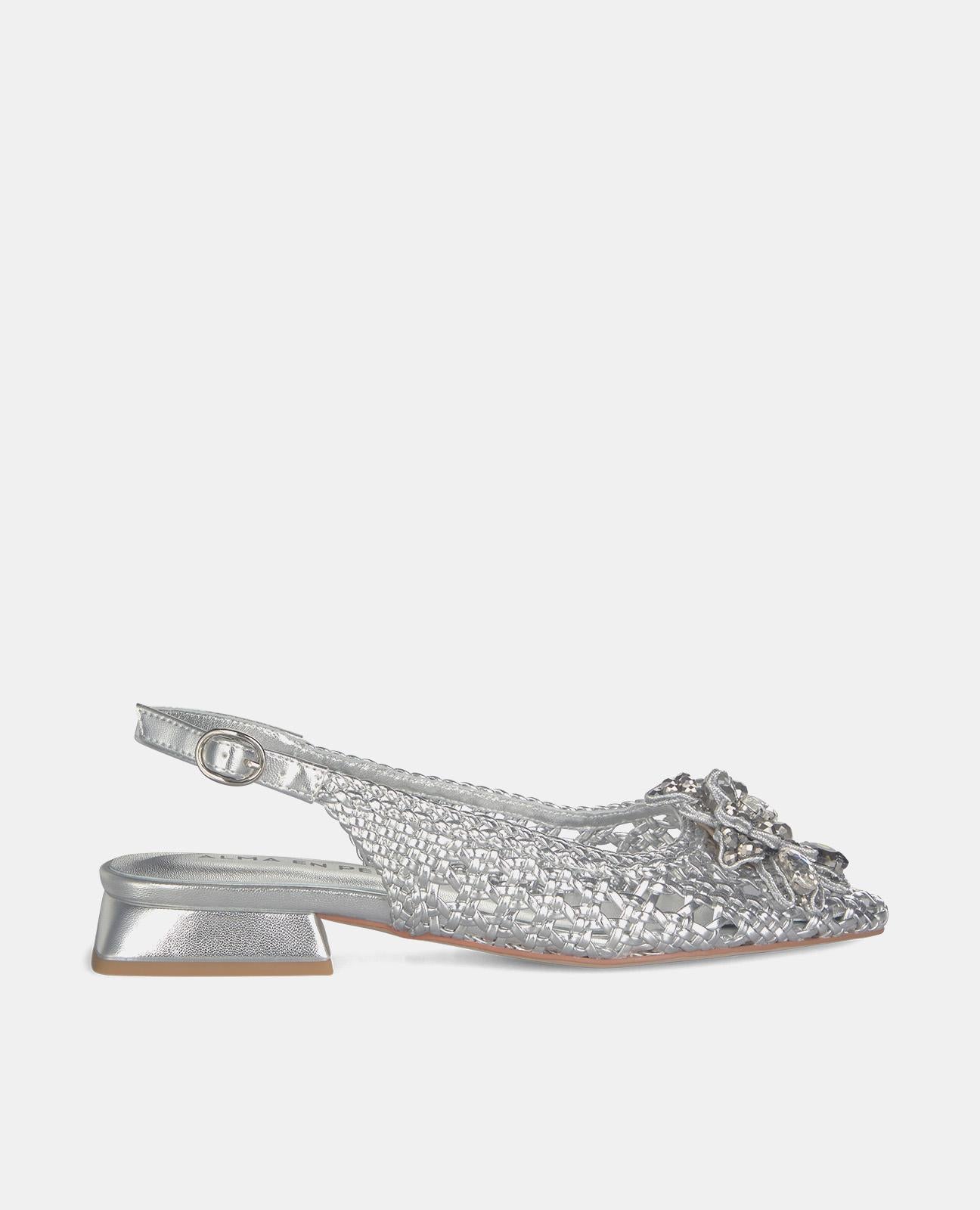 Alma en pena ZAPATO PLANO RAFIA PEDRERÍA
