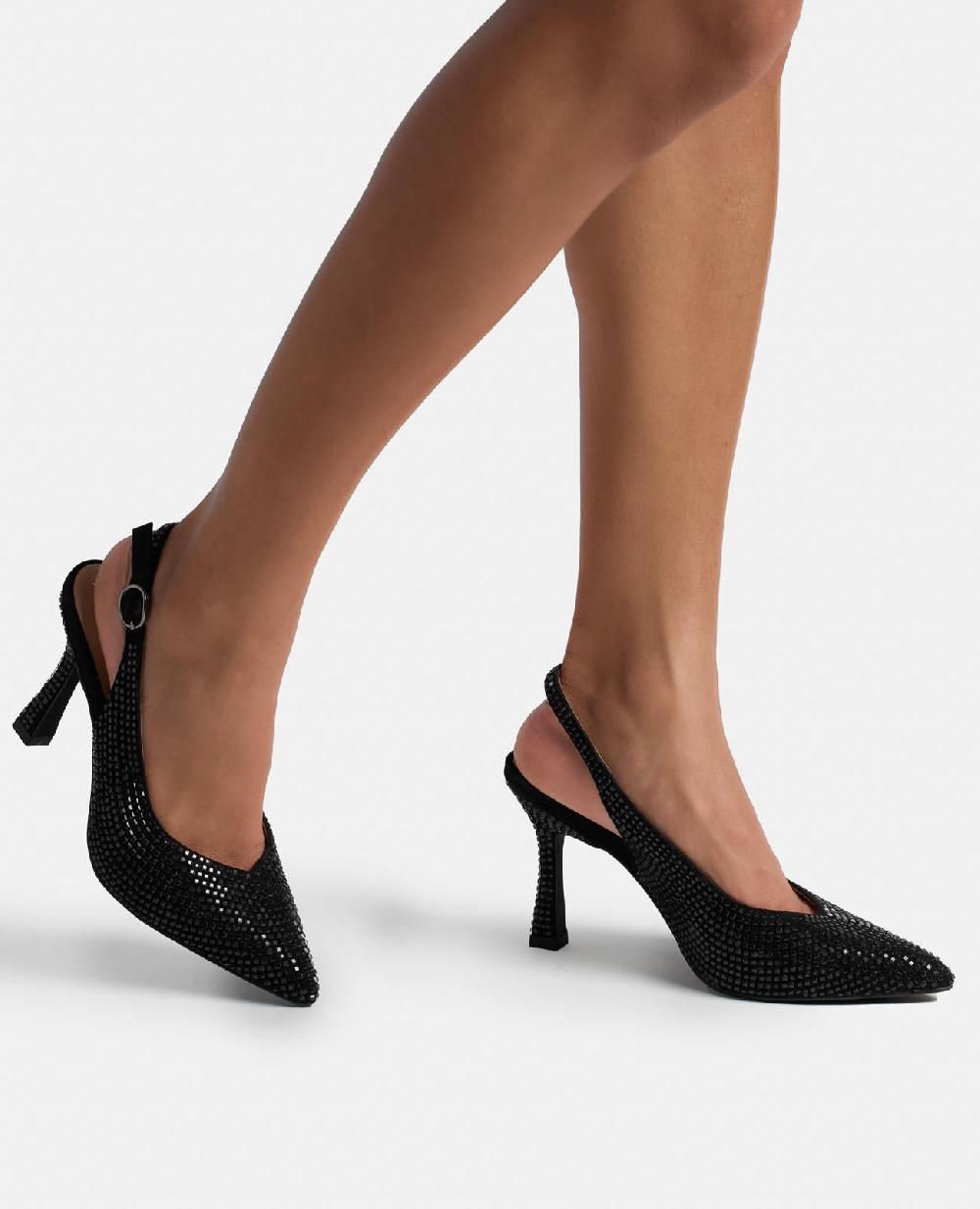 Alma en pena ZAPATO CUBIERTO CON PEDRERÍA Solo queda un día