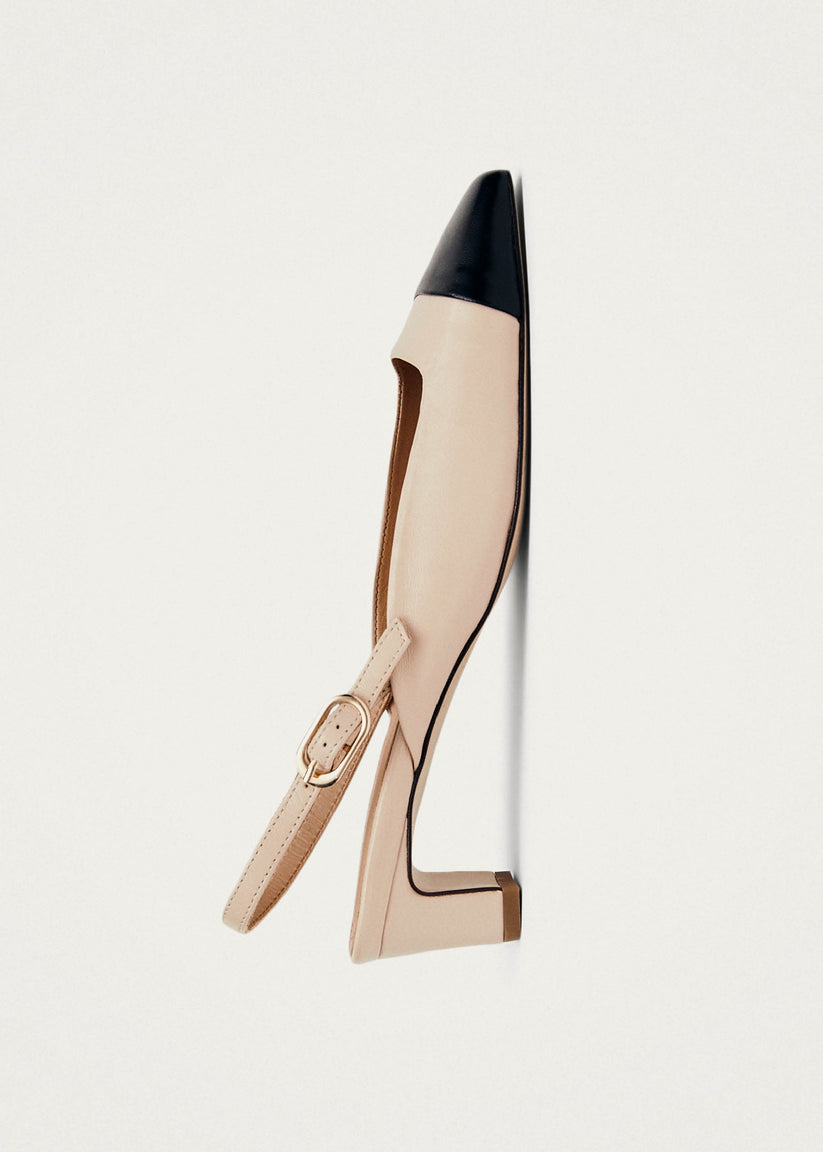 Alohas Lindy Tacones Bicolores de Cuero Negro y Color Crema Devoluciones gratuitas