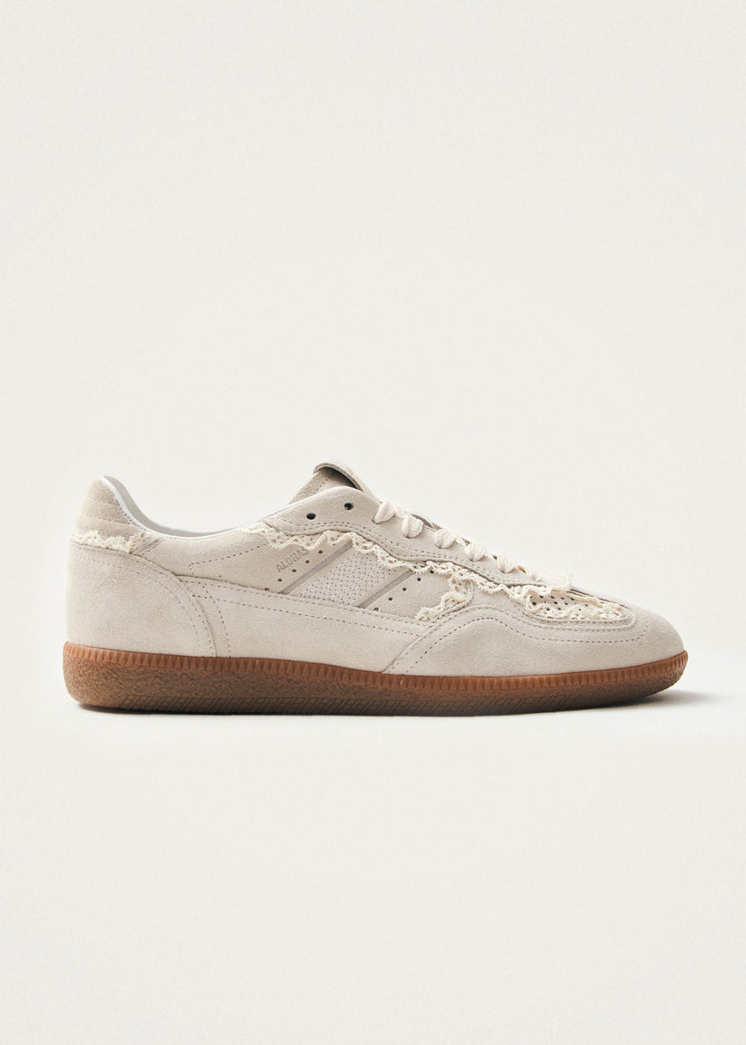 Alohas Tb.490 Zapatillas de Cuero Crema con Crochet
