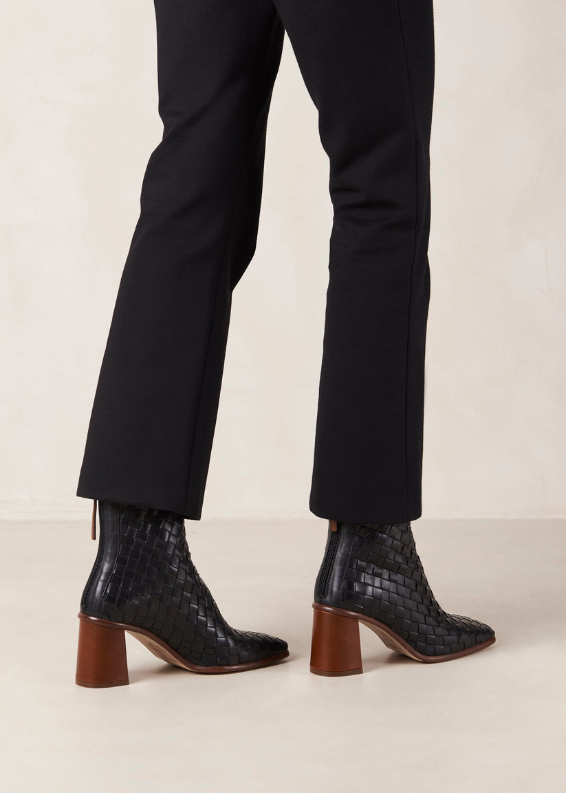 Alohas West Braided Botas Negras de Piel Promoción trimestral