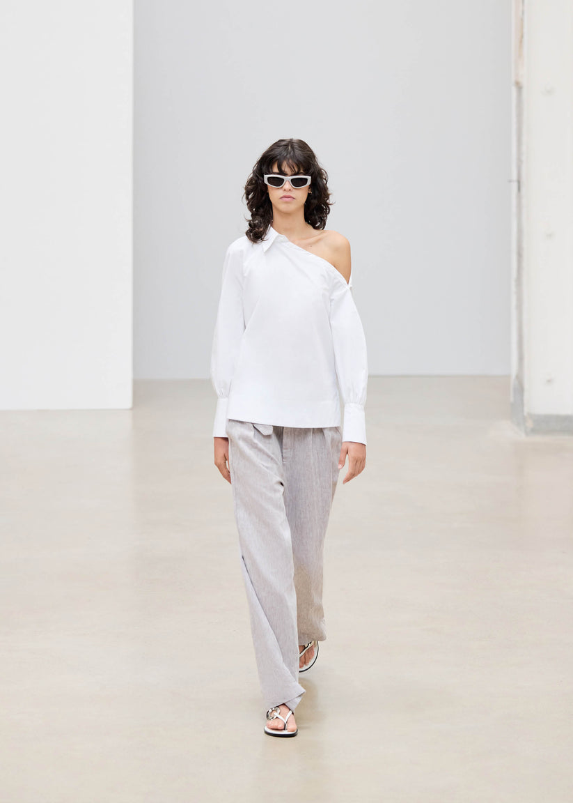 Alohas Aiko Camisa Blanca Ahorra y exporta