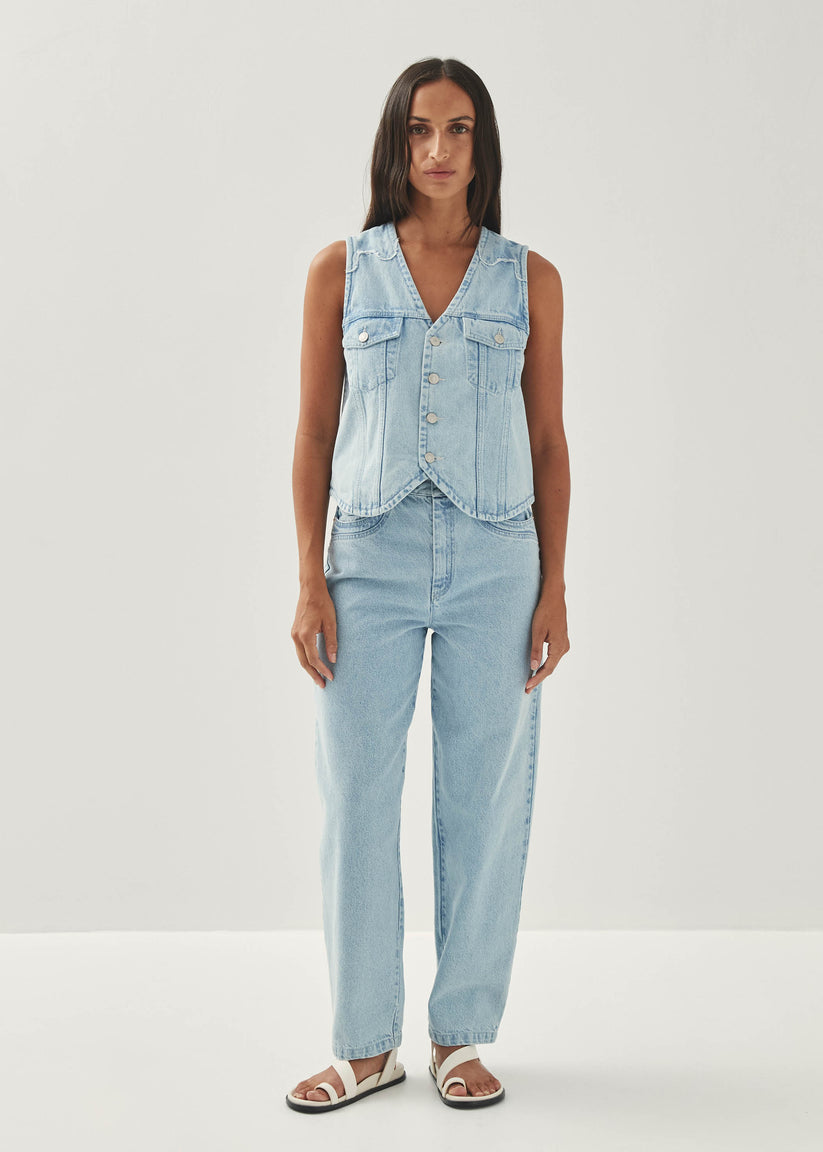 Alohas Lorenza Pantalones de Tejido Vaquero Color Azul Claro