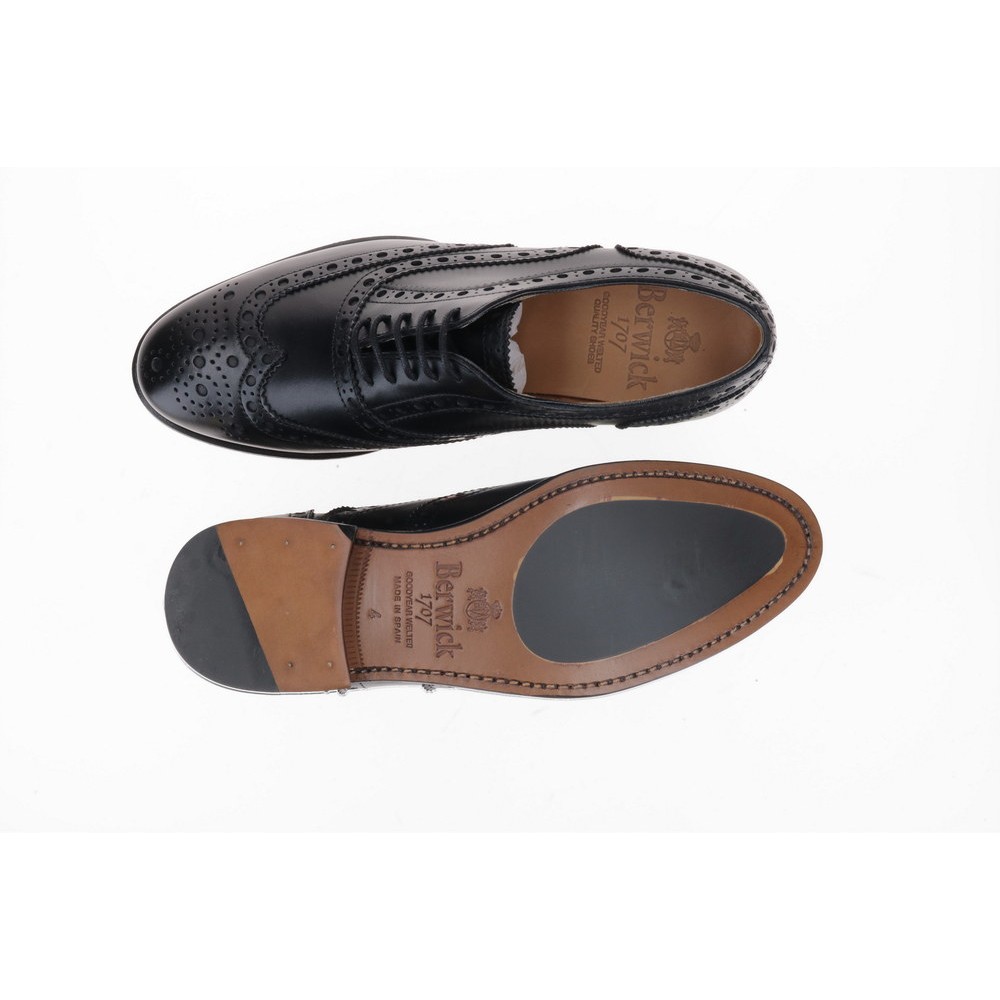 Berwick 1707 120-T02 CHATEAUBRIAND NEGRO Precio de fábrica