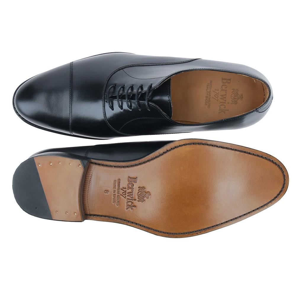 Berwick 1707 4311-K2 BOX CALF NEGRO En oferta