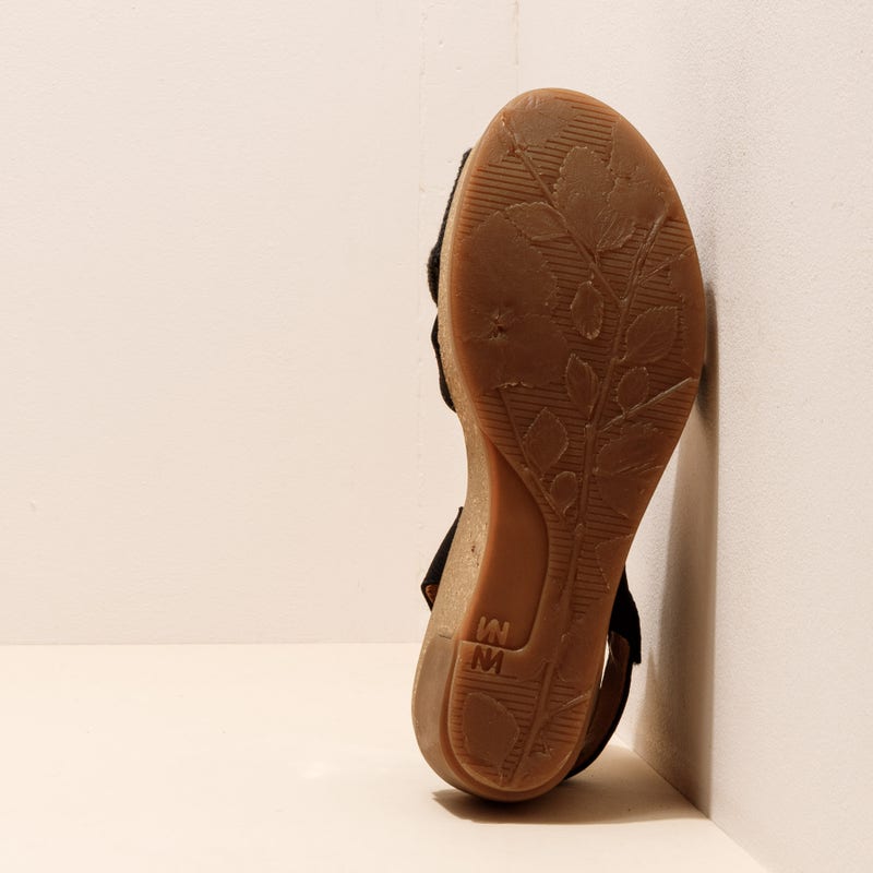El naturalista 5038 LEAVES En oferta