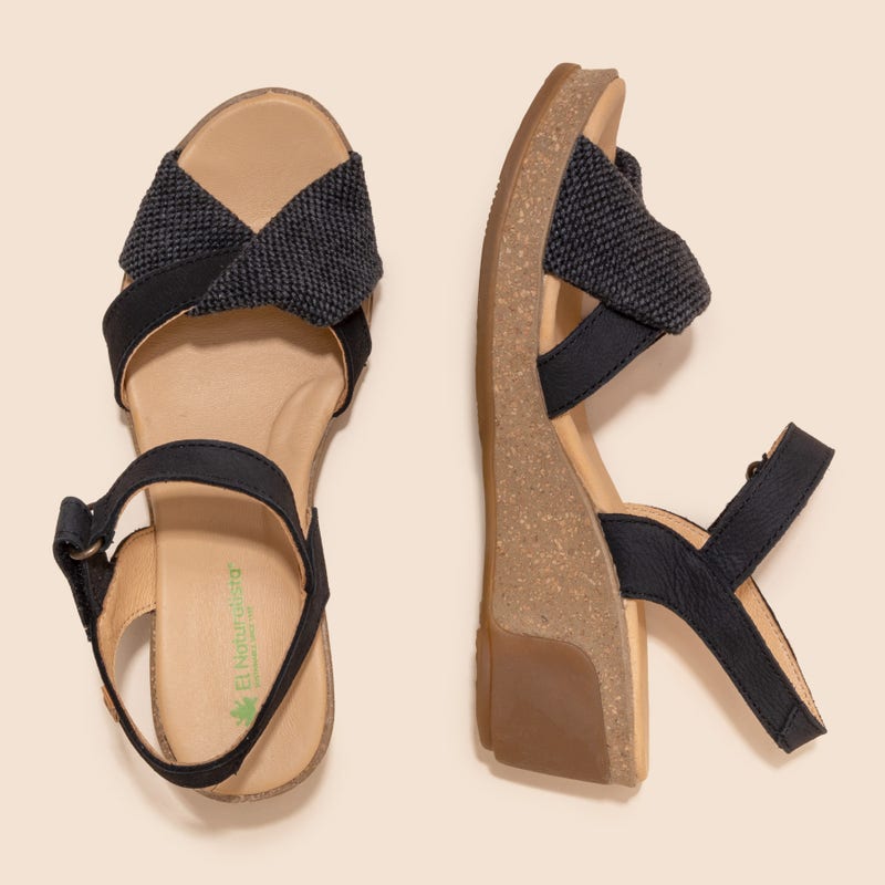 El naturalista 5038 LEAVES En oferta