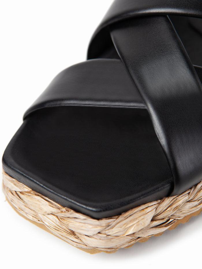 Equitare LUDKA - Florencia Negro Ofertas de temporada
