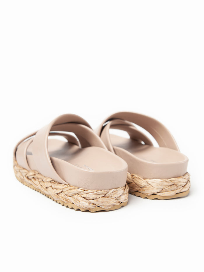 Equitare LUDKA - Florencia Biscotto Ofertas especiales