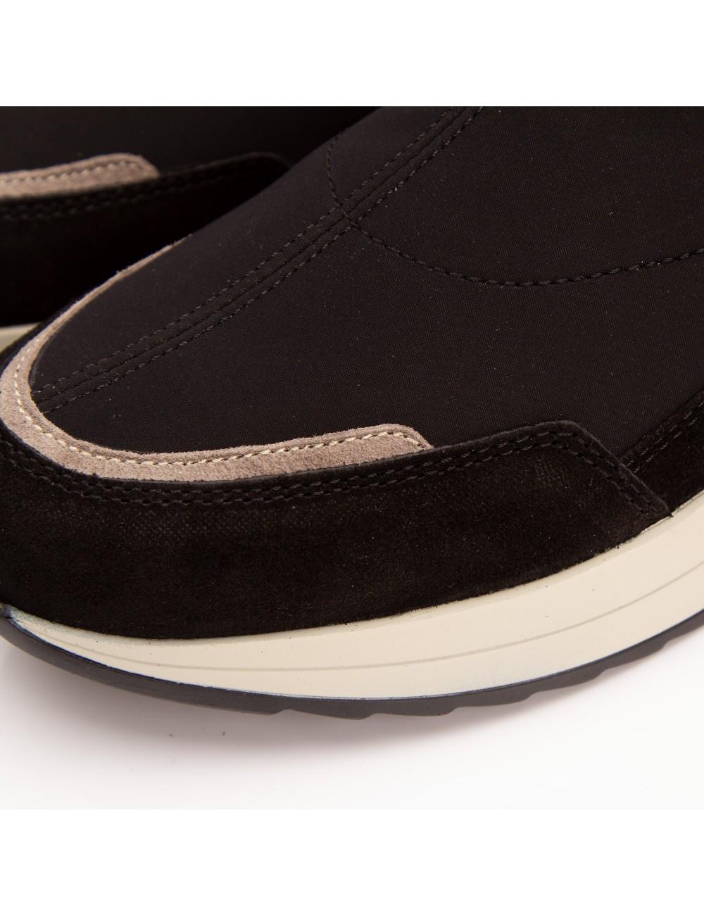 Farrutx MOER Tecno negro - Horchata Última moda