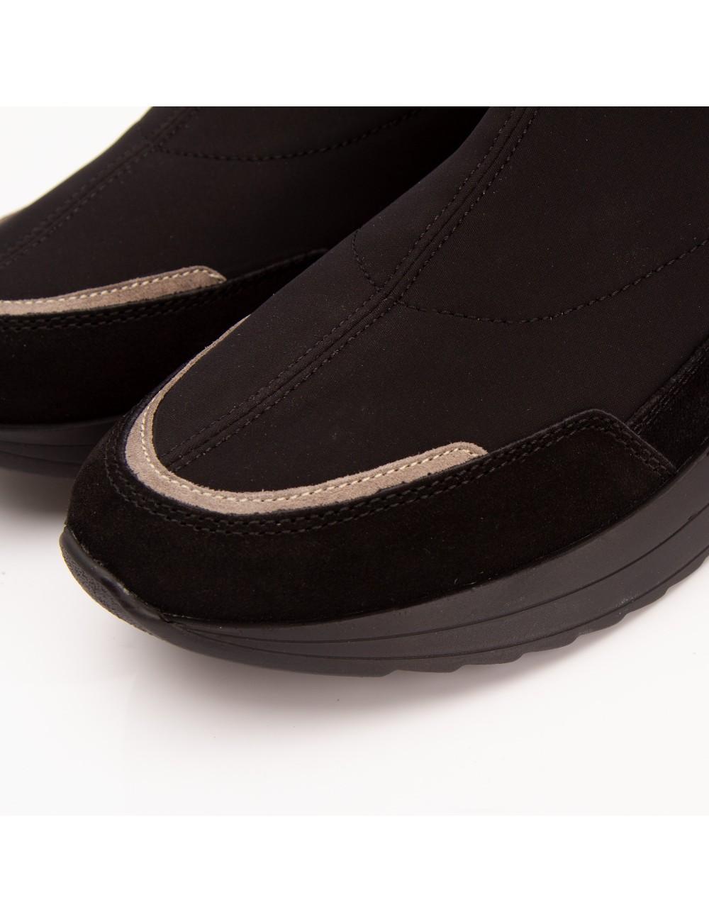Farrutx MOER Tecno negro Ofertas de temporada