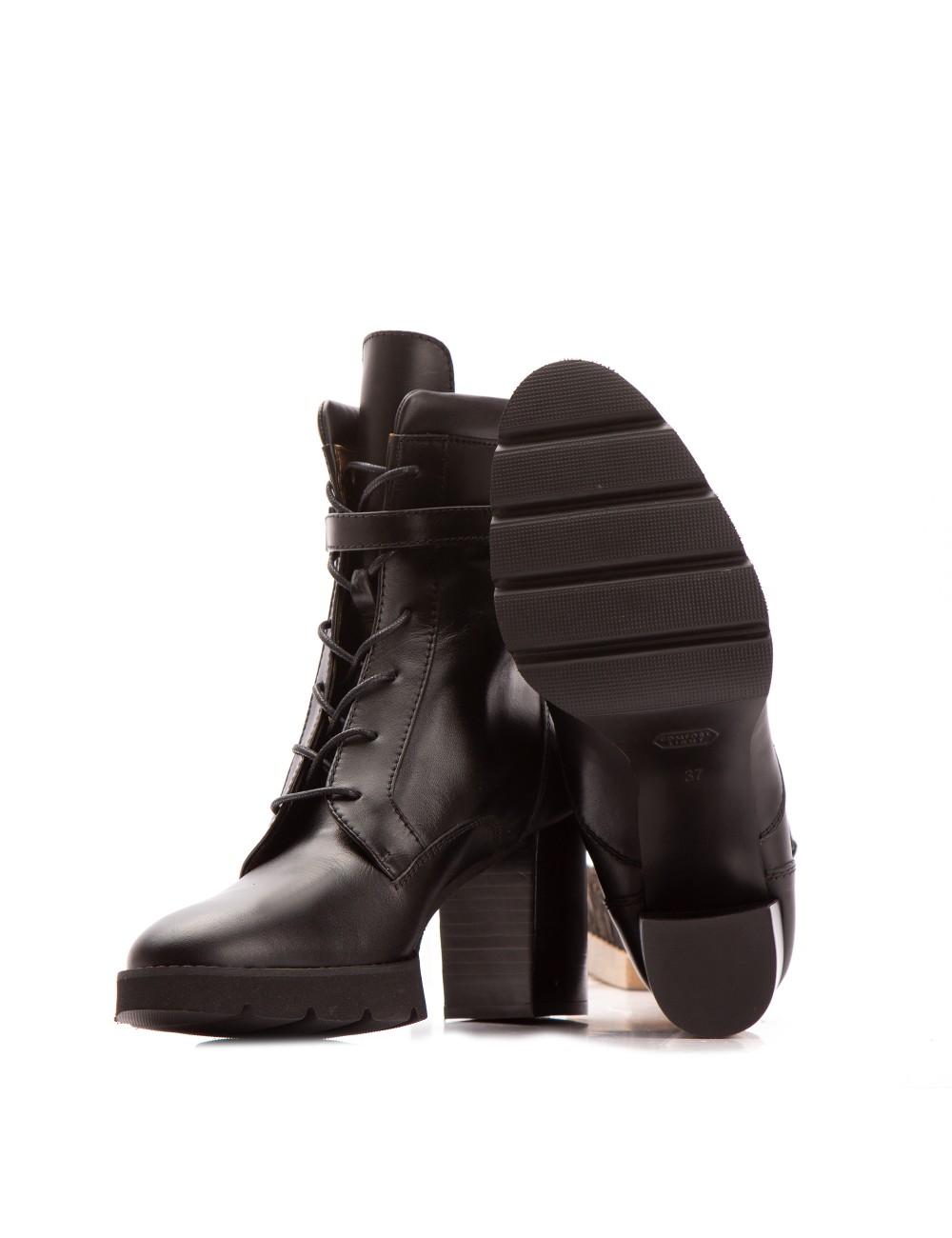 Farrutx VENTURA Natur calf negro Última moda
