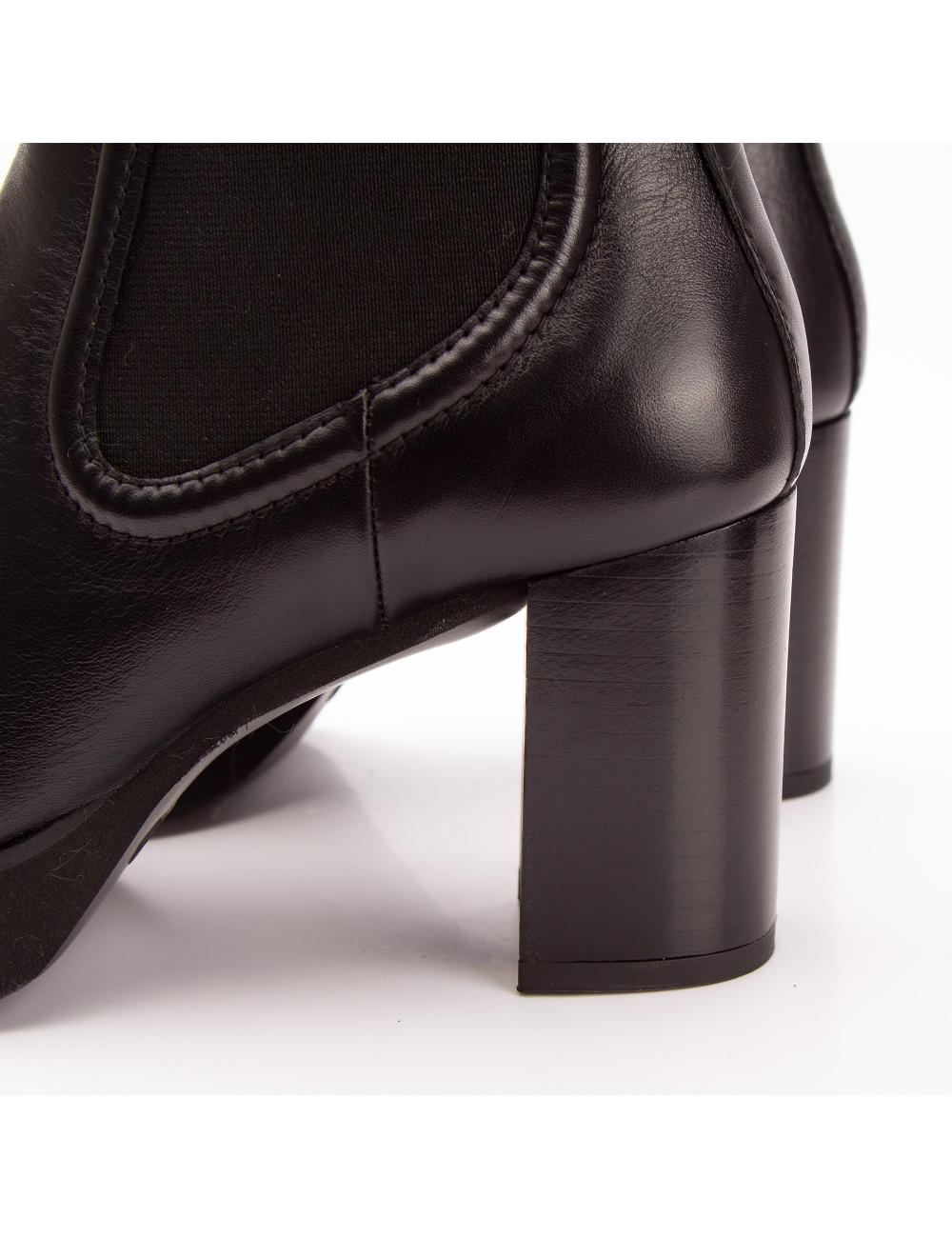 Farrutx VERONIKA Natur negro Rebajas de fin de temporada