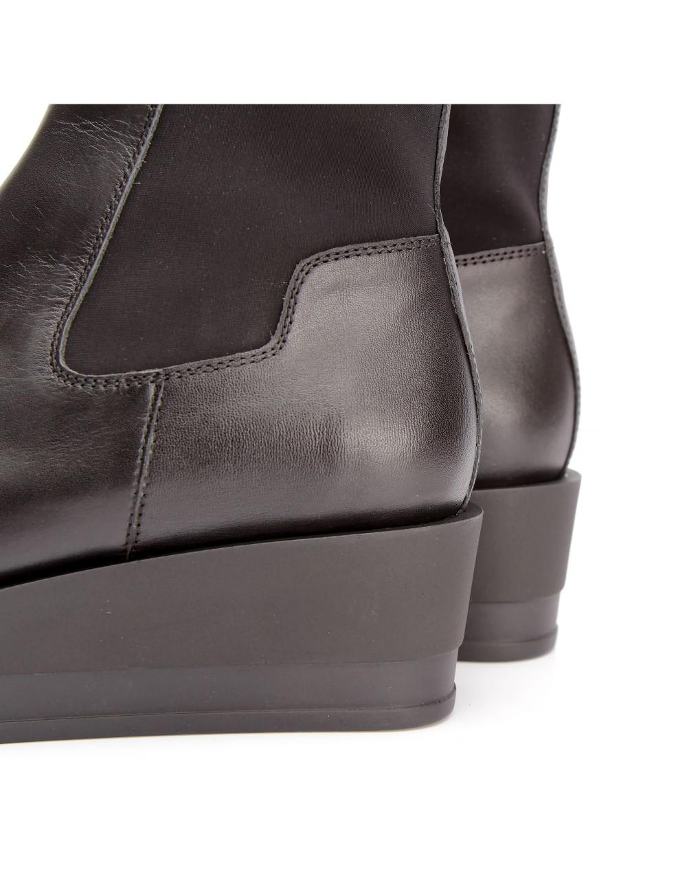Farrutx OYKA calf | stretch negro Precio de fábrica