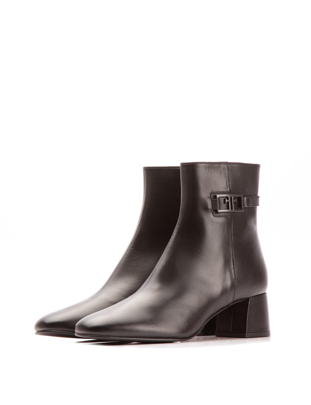 Farrutx SHARIK Napa negro En oferta