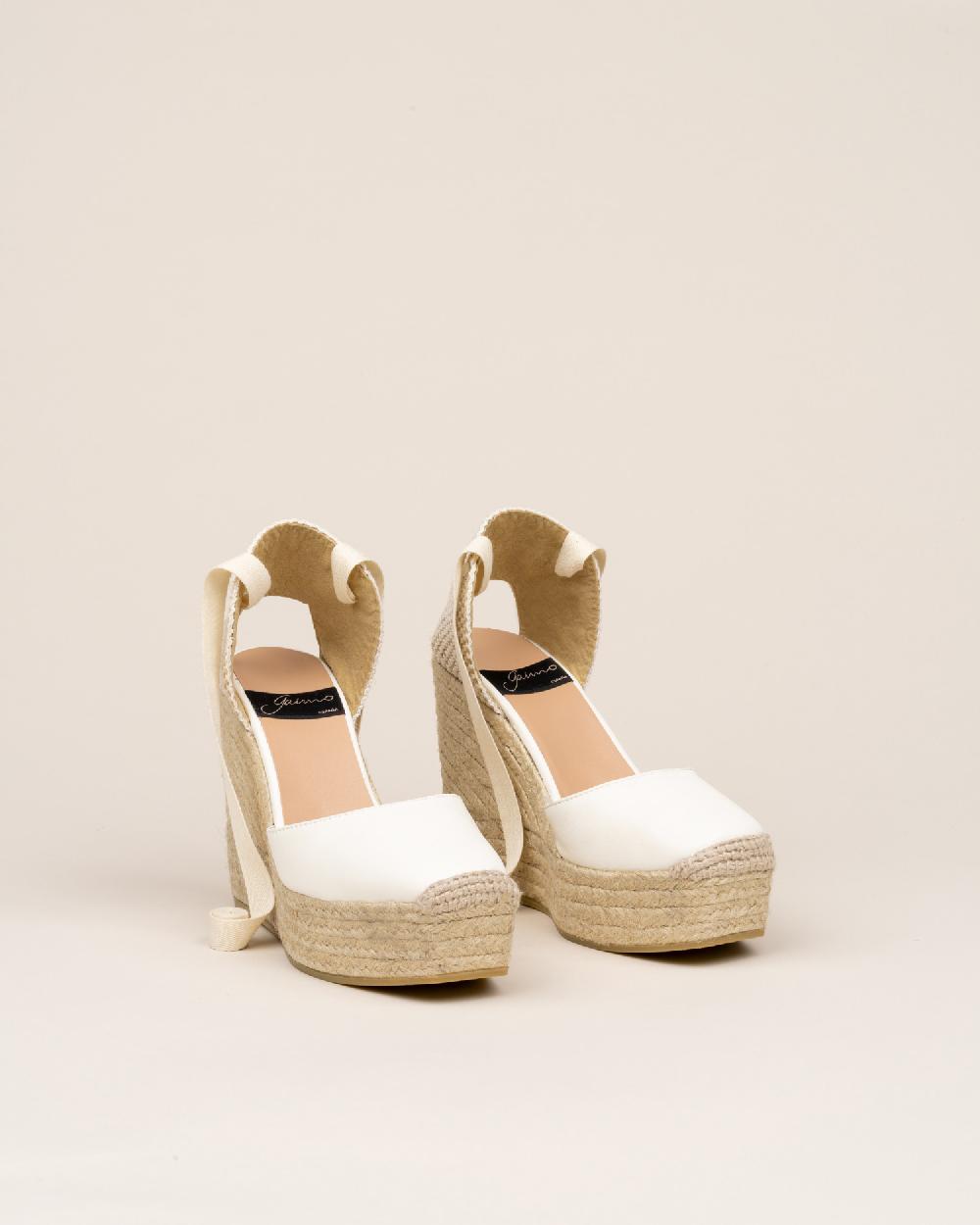 Gaimo espadrilles Tedie MarfilAlpargatas de cuña en piel con cintas Limitado a 3 días