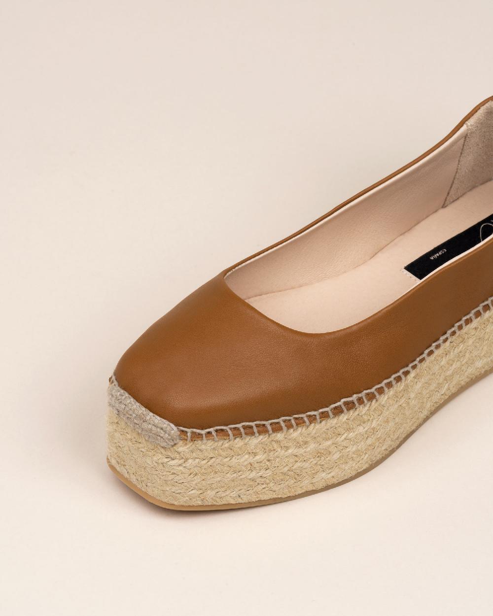 Gaimo espadrilles Mitsy PralineBailarinas con plataforma de yute en piel con cintas Últimos 3 días
