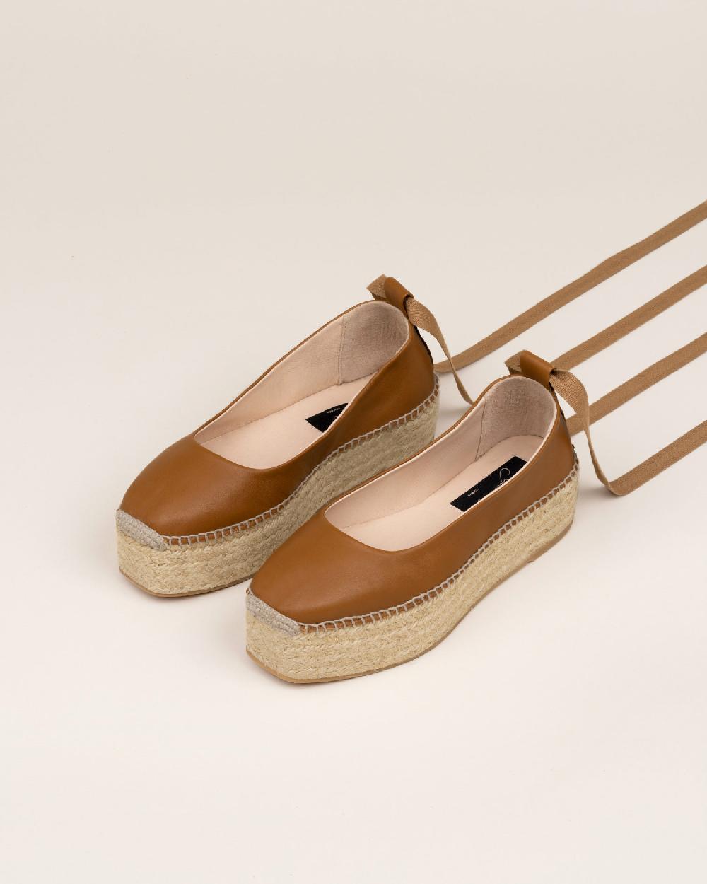 Gaimo espadrilles Mitsy PralineBailarinas con plataforma de yute en piel con cintas Últimos 3 días