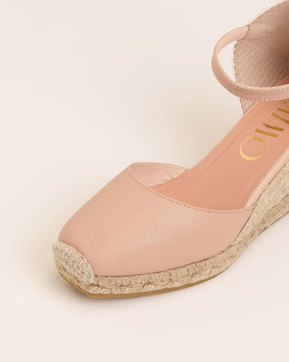 Gaimo espadrilles Yosie5 BeigeAlpargatas de cuña en piel con punta cuadrada Último día