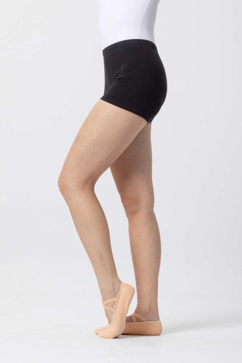 intermezzo Short básico negro de cintura media con tejido Algodón Orgánico de Intermezzo Tienda