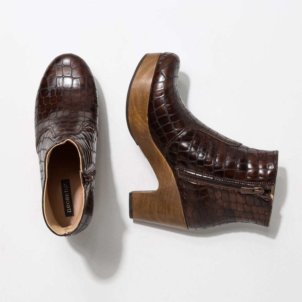 neosens S3260F FANTASY ALLIGATOR WAX BROWN/ ST.LAURENT Mejor oferta