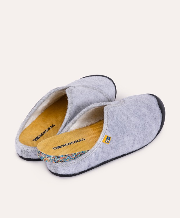 nordikas ZAPATILLAS DE CASA HOMBRE ARTIK CRUDO Ahorra y exporta