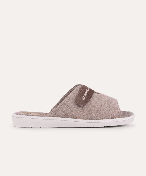 nordikas ZAPATILLAS DE CASA HOMBRE TOALLA ARENA En oferta