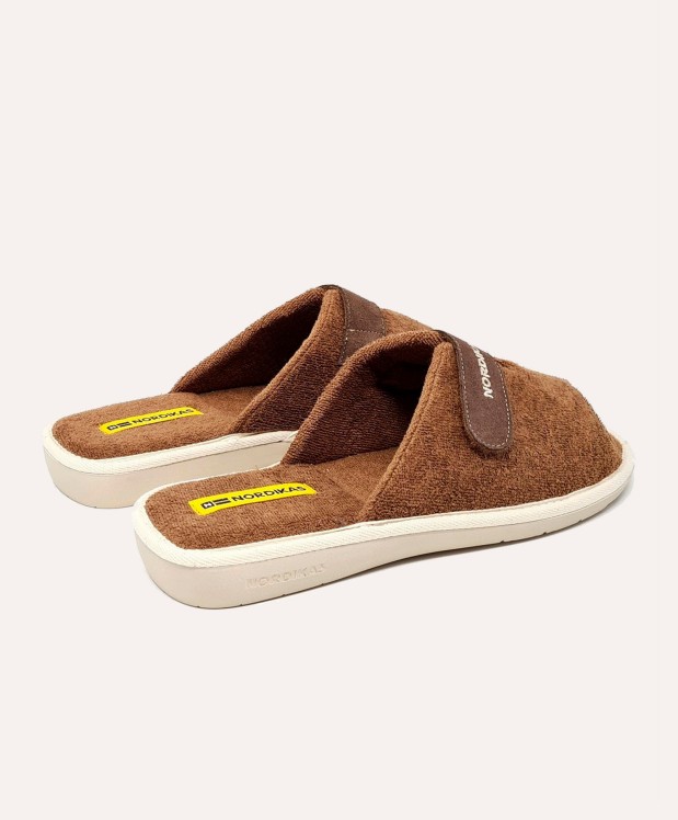 nordikas ZAPATILLAS DE CASA HOMBRE TOALLA MARRON Rebajas baratas