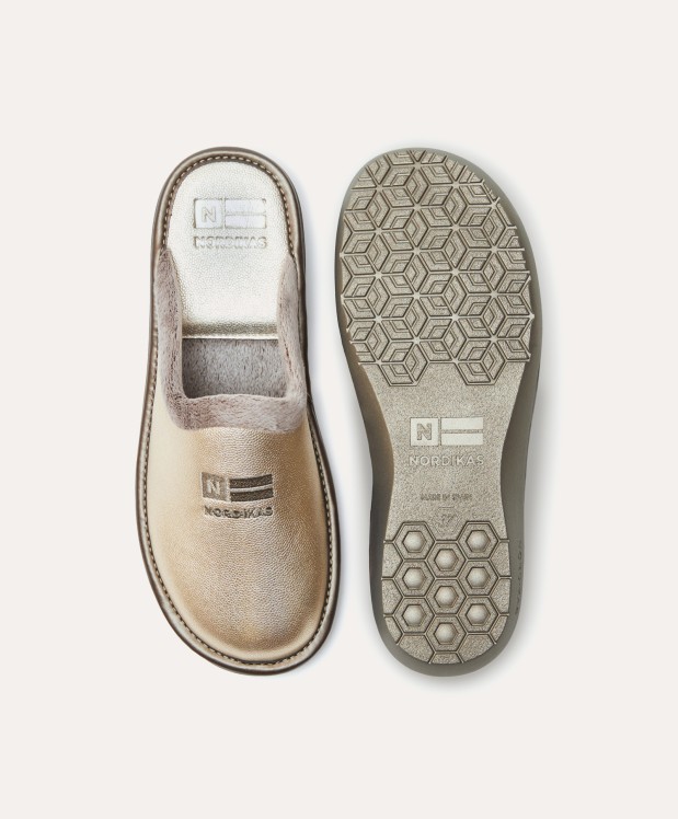 nordikas ZAPATILLAS DE CASA MUJER METALIC PLATINO Precios de Black Friday