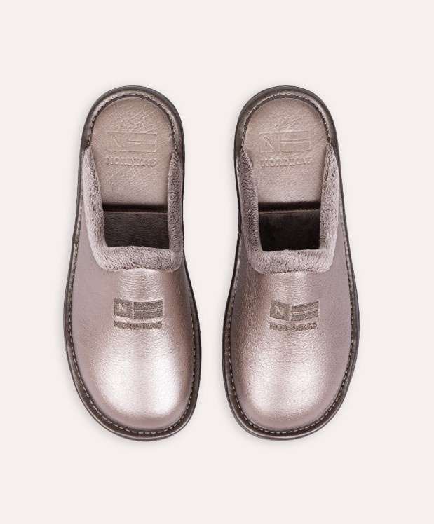 nordikas ZAPATILLAS DE CASA MUJER METALIC ONYX En oferta