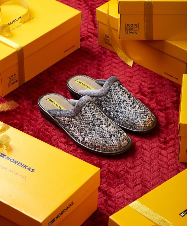 nordikas ZAPATILLAS DE CASA MUJER PITON ARENA Oferta exclusiva