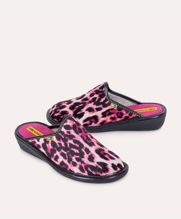 nordikas ZAPATILLAS DE CASA MUJER LINCE FRESA Ofertas especiales
