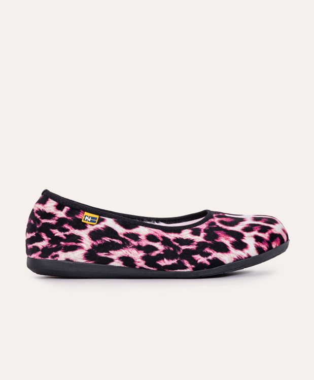 nordikas ZAPATILLAS DE CASA MUJER LINCE FRESA Grandes descuentos