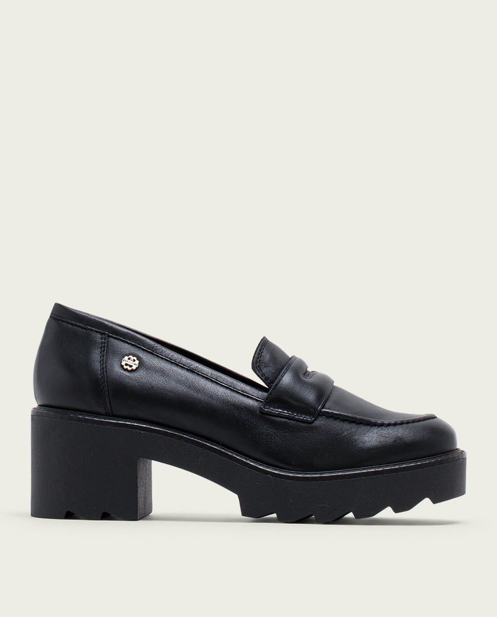 porronet MOCASINES DE PIEL CON TACÓN NEGRO MABEL