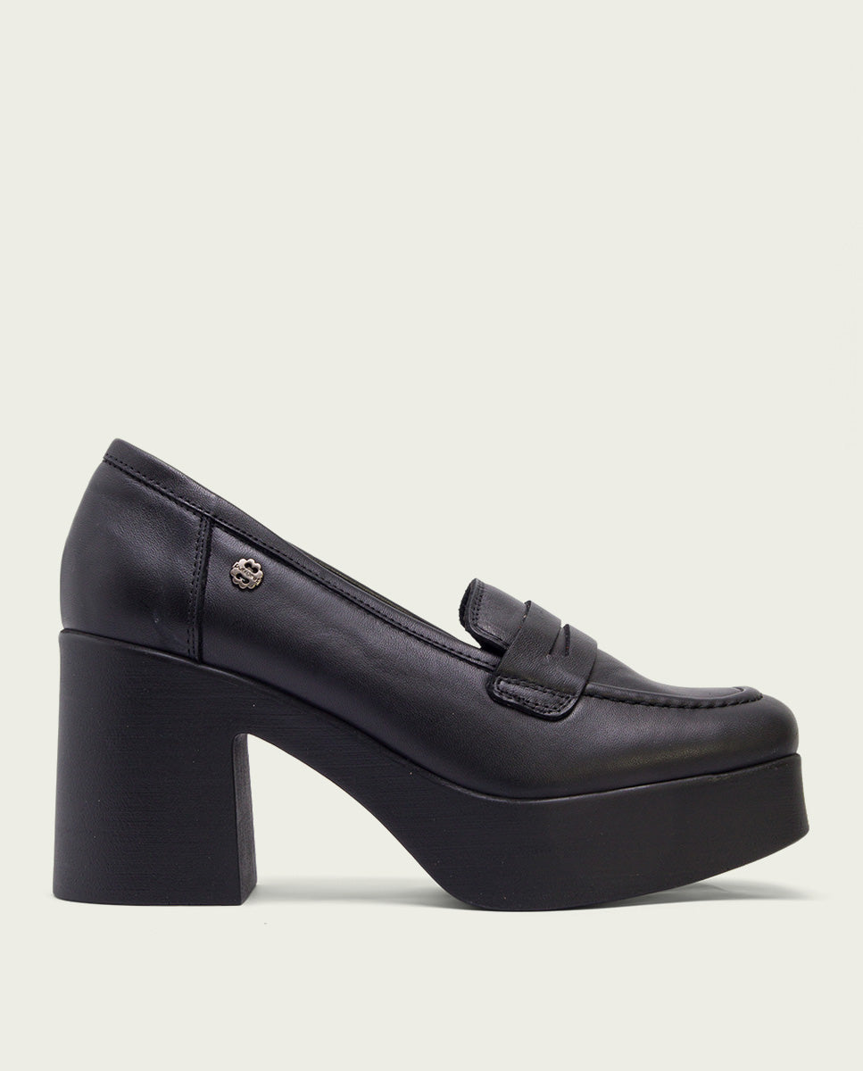 porronet MOCASINES DE TACÓN EN PIEL NEGRA LAIA