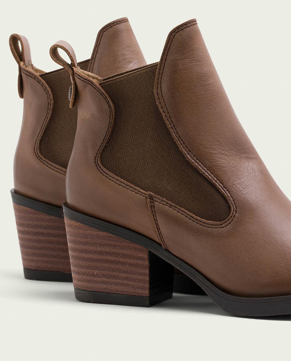 porronet BOTINES COWBOY DE PIEL TAUPE CON ELÁSTICOS HADDIE Tienda