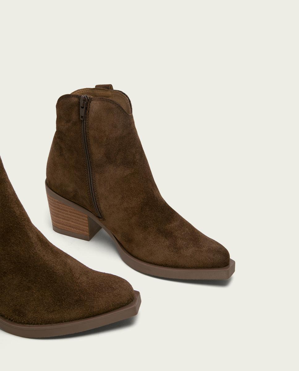 porronet BOTINES COWBOY MOKA CON CREMALLERA JARA En oferta