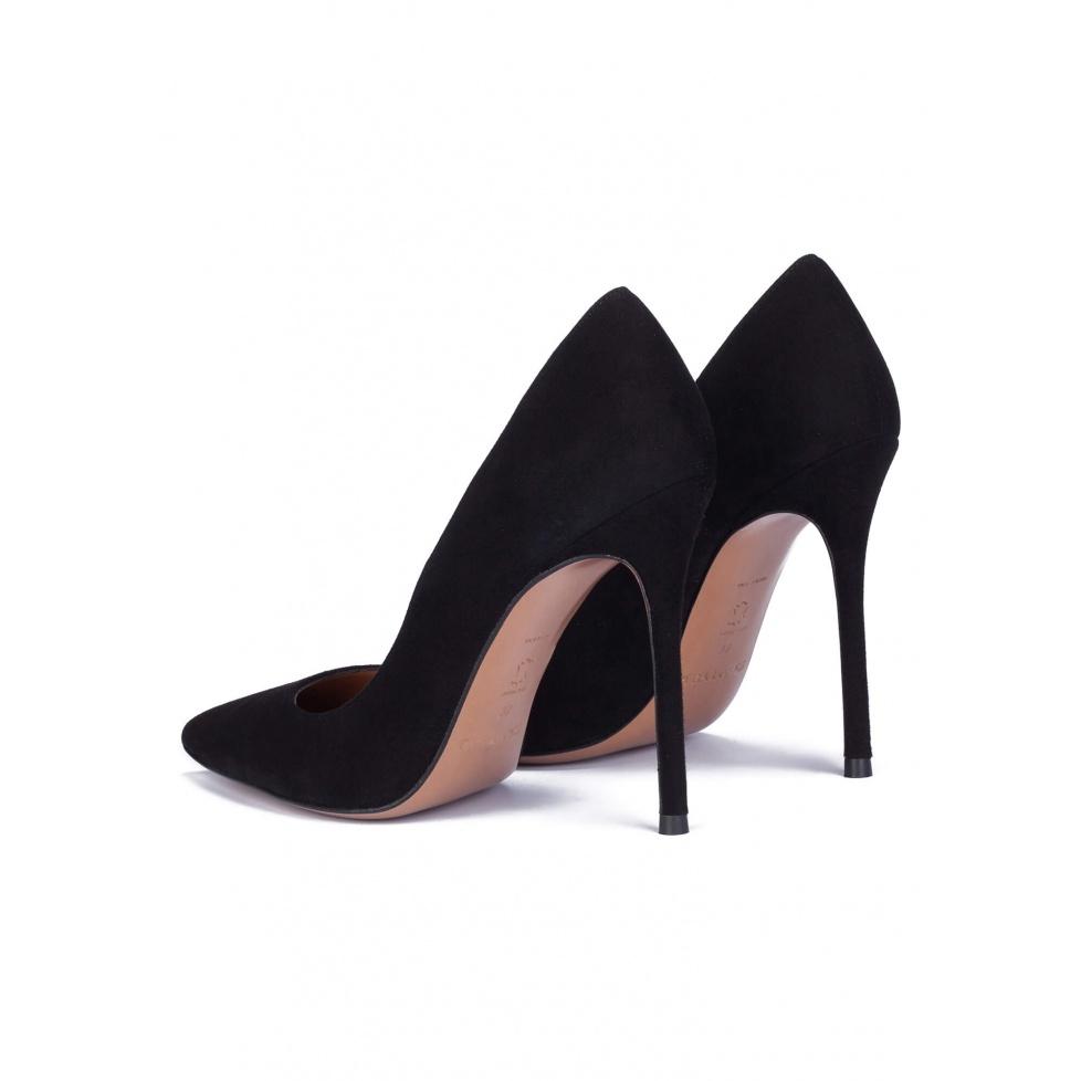 pura lópez Zapatos de salón con tacón alto en ante negro Venta caliente