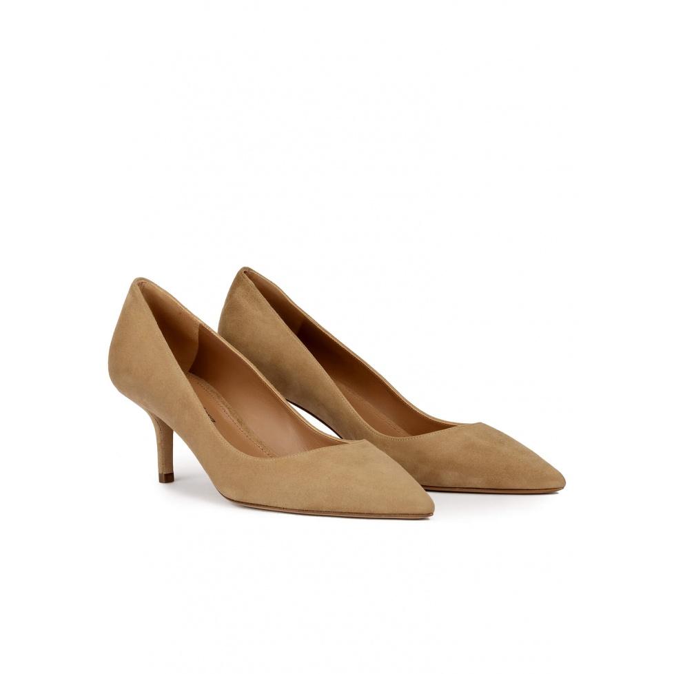 pura lópez Zapatos de tacón medio y punta fina en ante camel COMPRAR AHORA