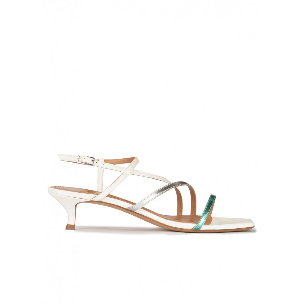 pura lópez Sandalias de tiras multicolor con tacón medio curvo