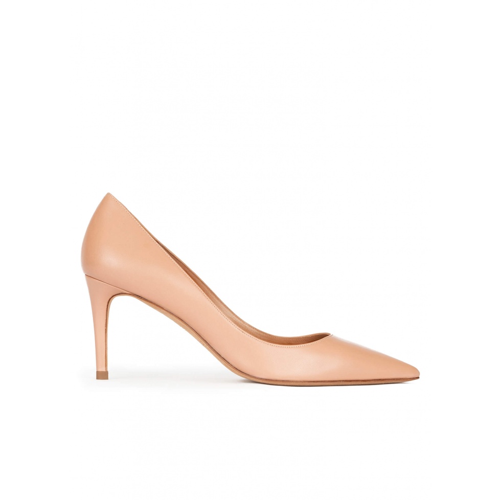 pura lópez Zapatos de punta con tacón de 7 5 cms en piel nude