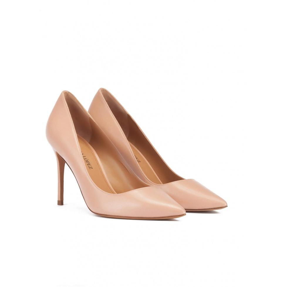 pura lópez Zapatos de punta fina y tacón alto en piel nude Grandes ahorros