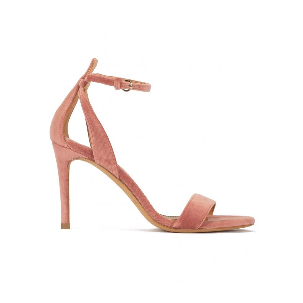 pura lópez Sandalias de tacón de 90mm en terciopelo nude con pulsera