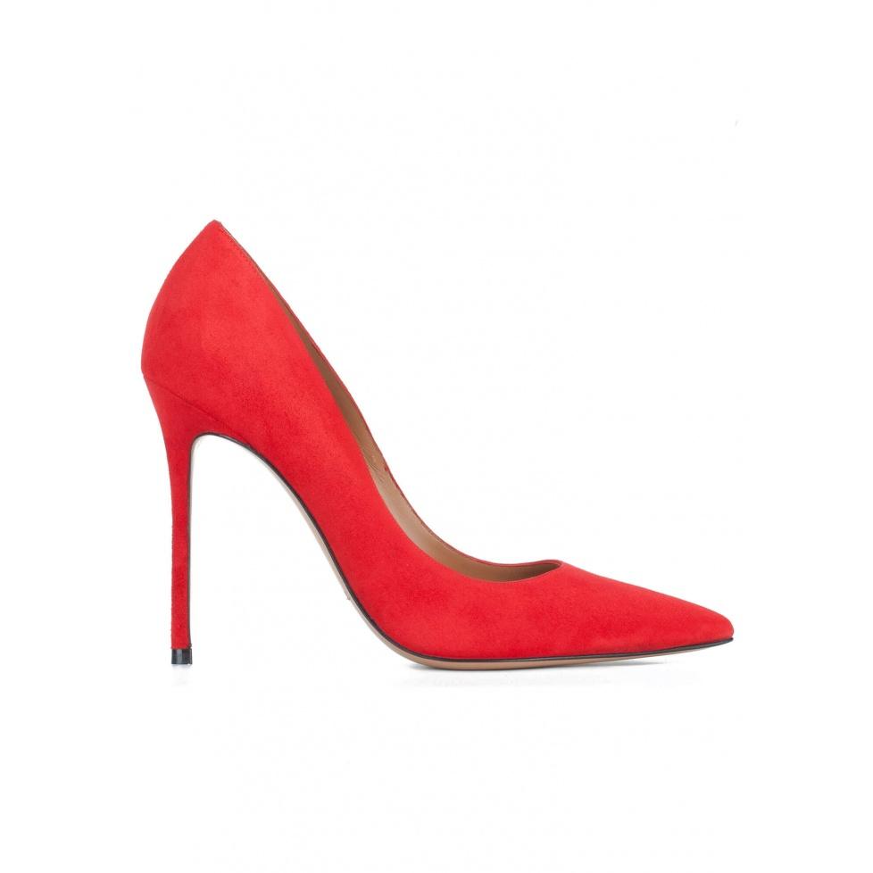 pura lópez Stilettos realizados en ante rojo