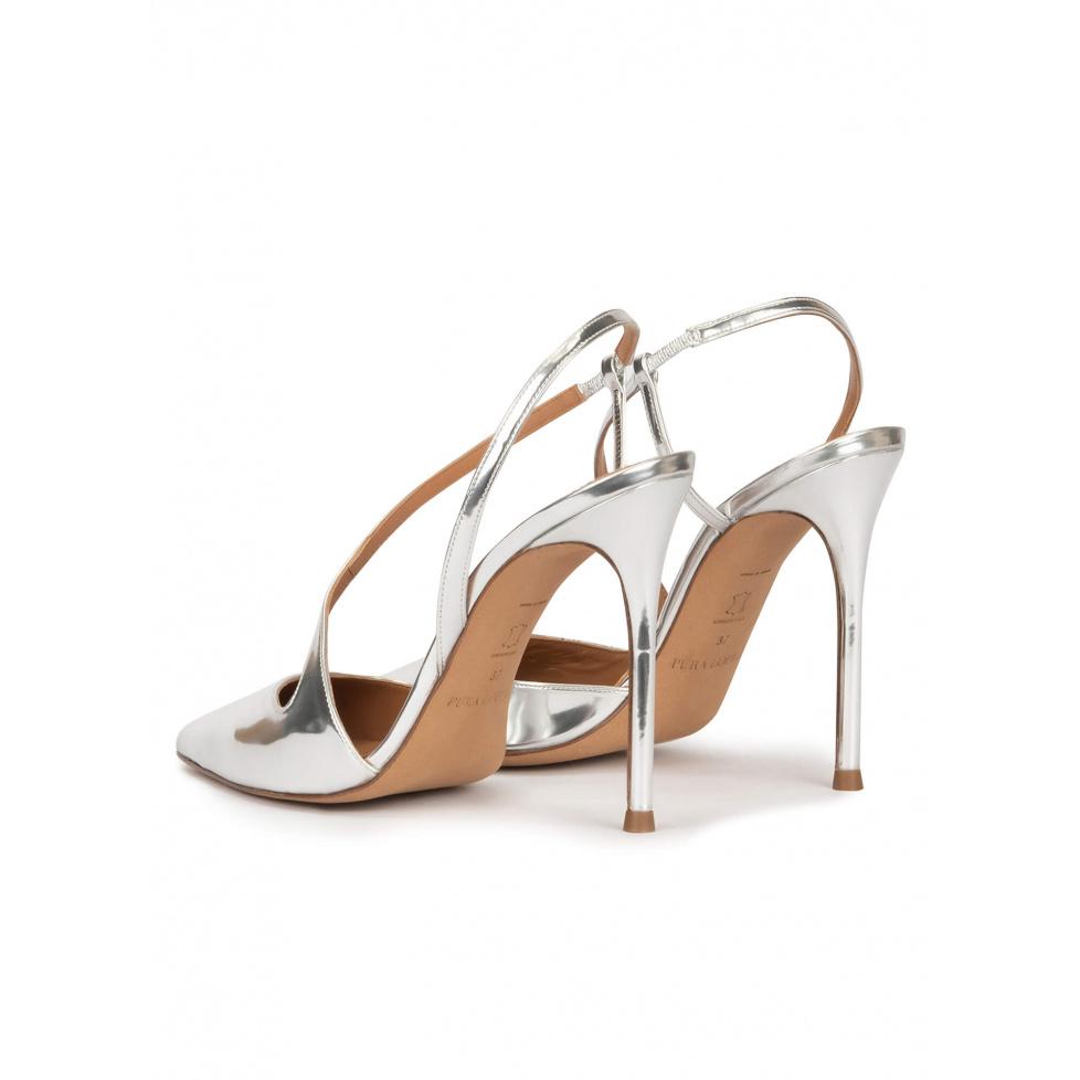 pura lópez Zapatos destalonados con tacón de aguja en color plata Descuento por venta flash