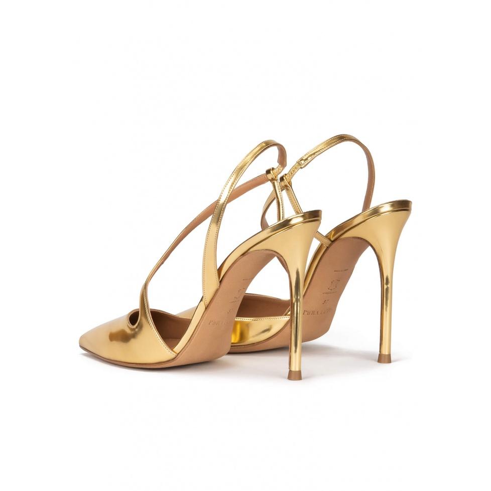 pura lópez Slingbacks metalizados de tacón alto en piel dorada Ofertas de temporada