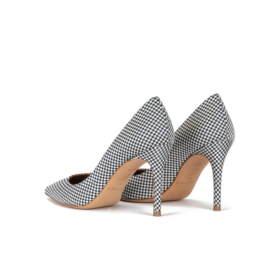 pura lópez Zapatos de salón con estampado a cuadros y tacón alto Devoluciones gratuitas