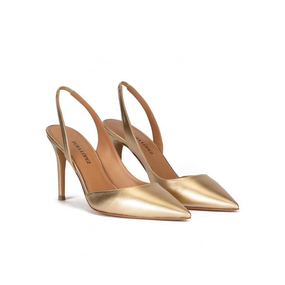 pura lópez Zapatos dorados de piel con tacón stiletto y punta fina Gran oferta