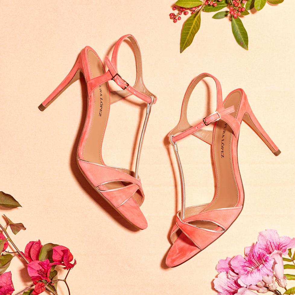 pura lópez Sandalias con tira en T de tacón alto en ante rosa coral COMPRAR AHORA