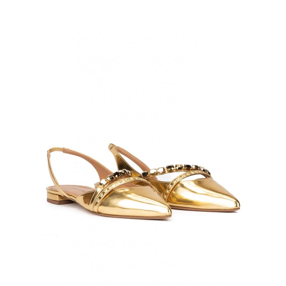 pura lópez Zapatos planos dorados de punta fina en piel efecto espejo Solo queda un día